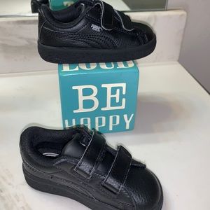 All black leather Puma with Velcro!
